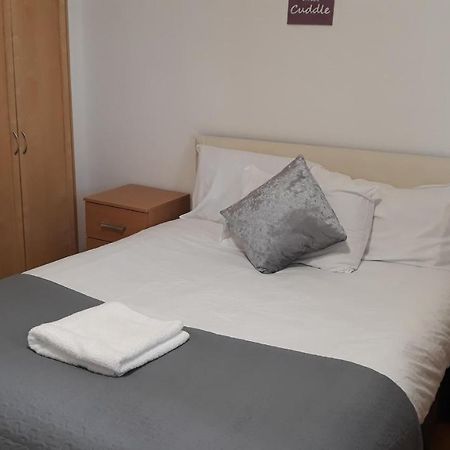 Flat 11, Soane Court Daire Londra Dış mekan fotoğraf