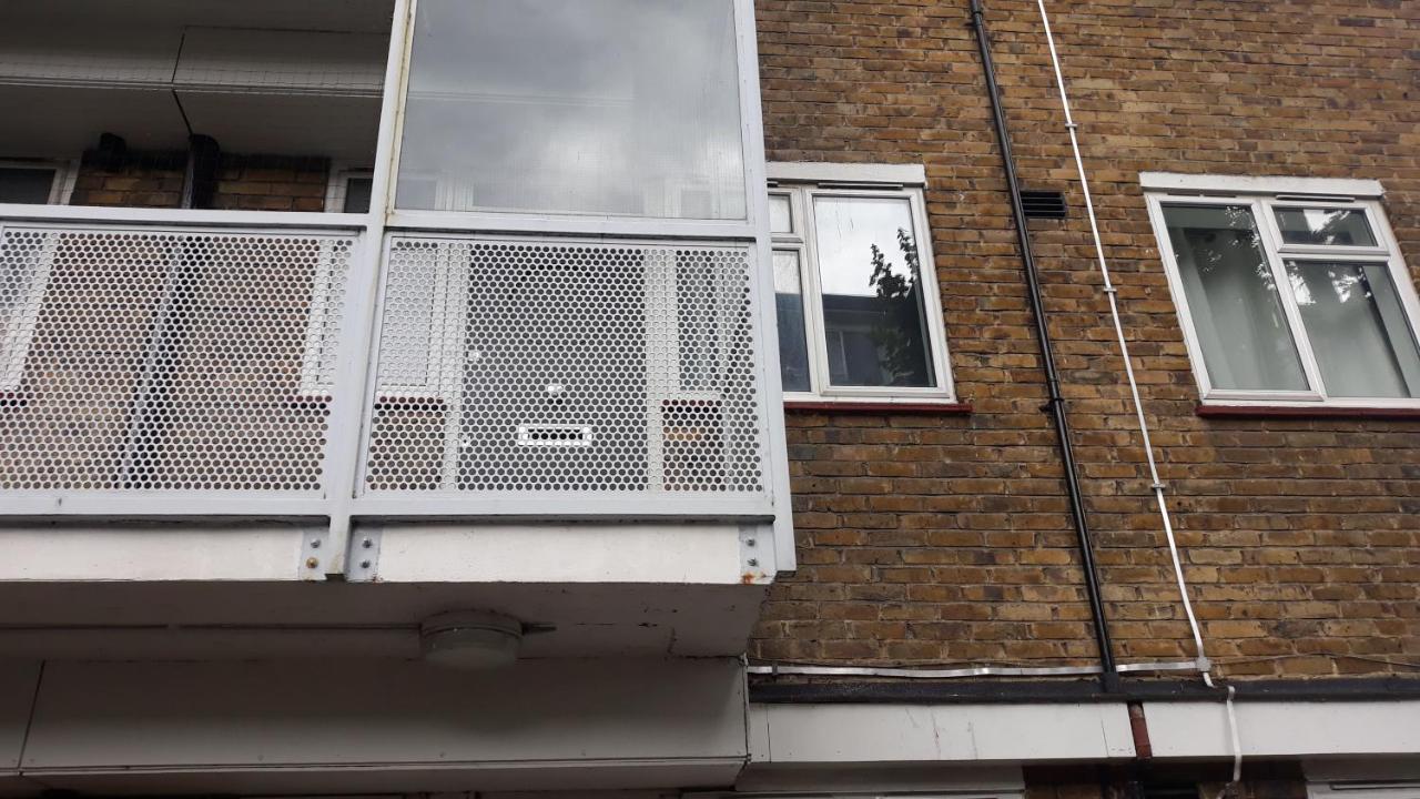 Flat 11, Soane Court Daire Londra Dış mekan fotoğraf