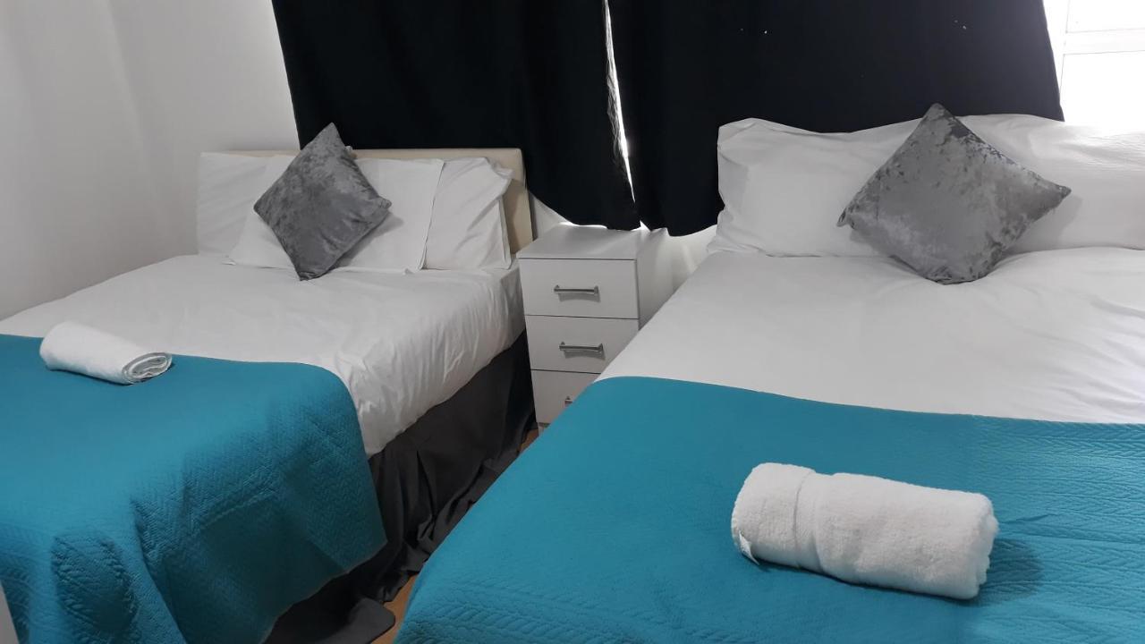 Flat 11, Soane Court Daire Londra Dış mekan fotoğraf